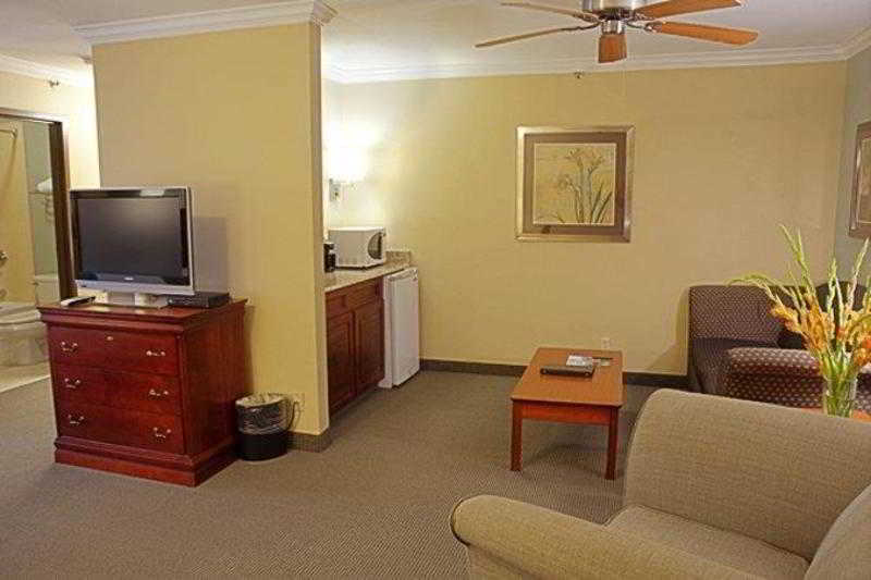The Burgundy Hotel, Tapestry Collection By Hilton Little Rock Room photo